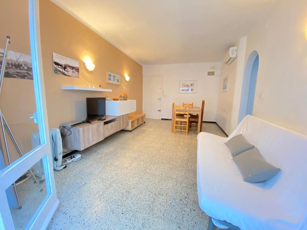 Agi Sant Isidre Apartment *